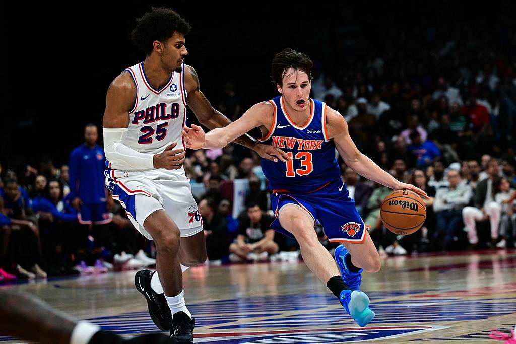 季前赛-马克西16分布伦森14分 尼克斯112-104击败76人